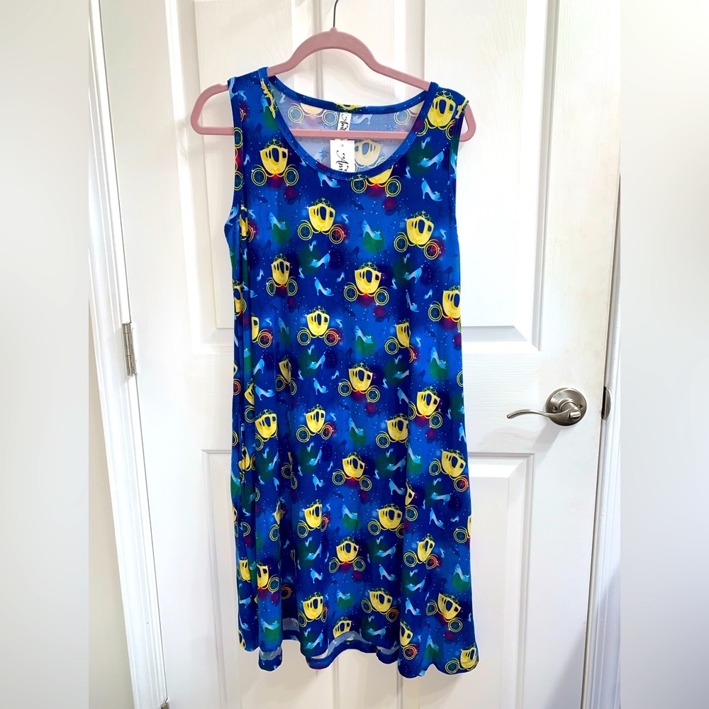 Ambrie Cinderella Print Sleeveless Swing Dress NWT Size L
